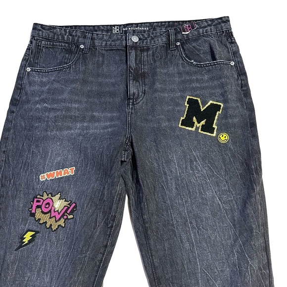 No Boundaries Women’s High Rise Patchwork Jeans Black Size 21 NWT - Picture 3 of 11